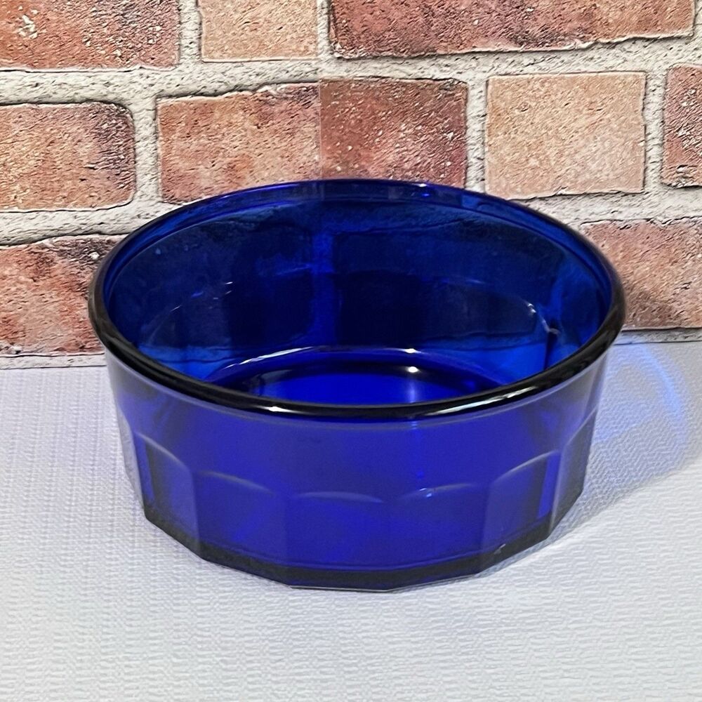 VINTAGE Arcoroc France Cobalt Blue Paneled Glass Fruit Serving Bowl Casserole
